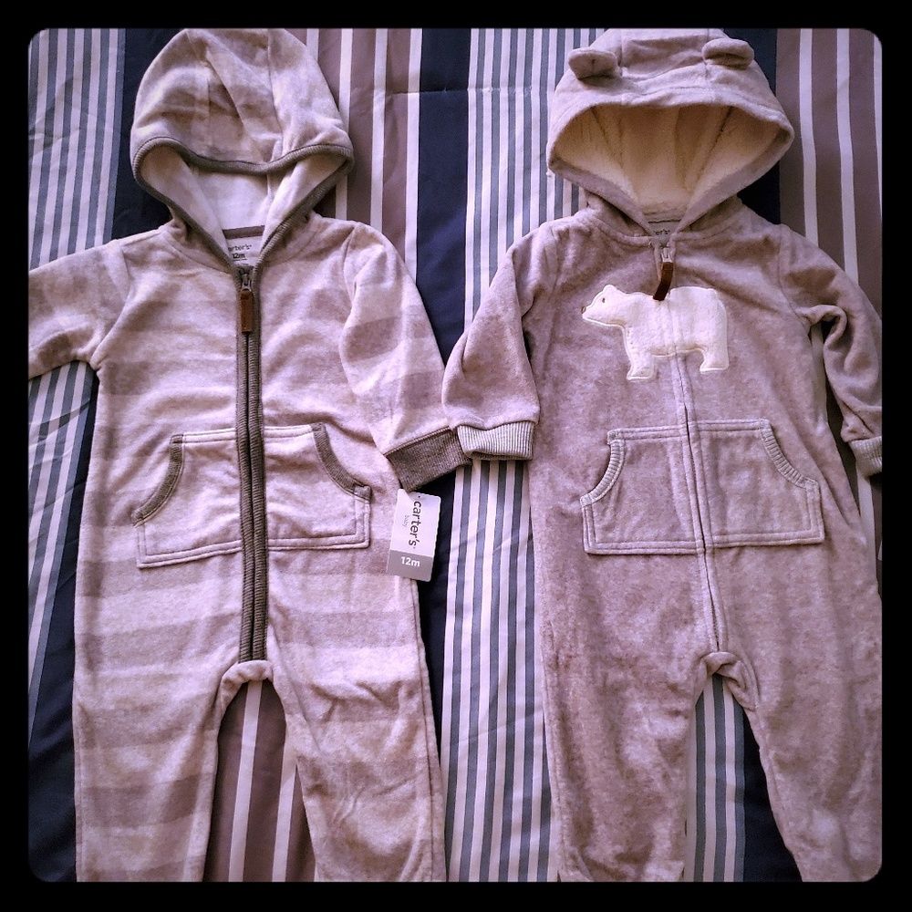 lot of 2 Carter's 12m fleece bodysuit